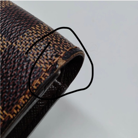 Louis Vuitton Portefeuille Marco Damier Unisex Wallet - Picture 9 of 9